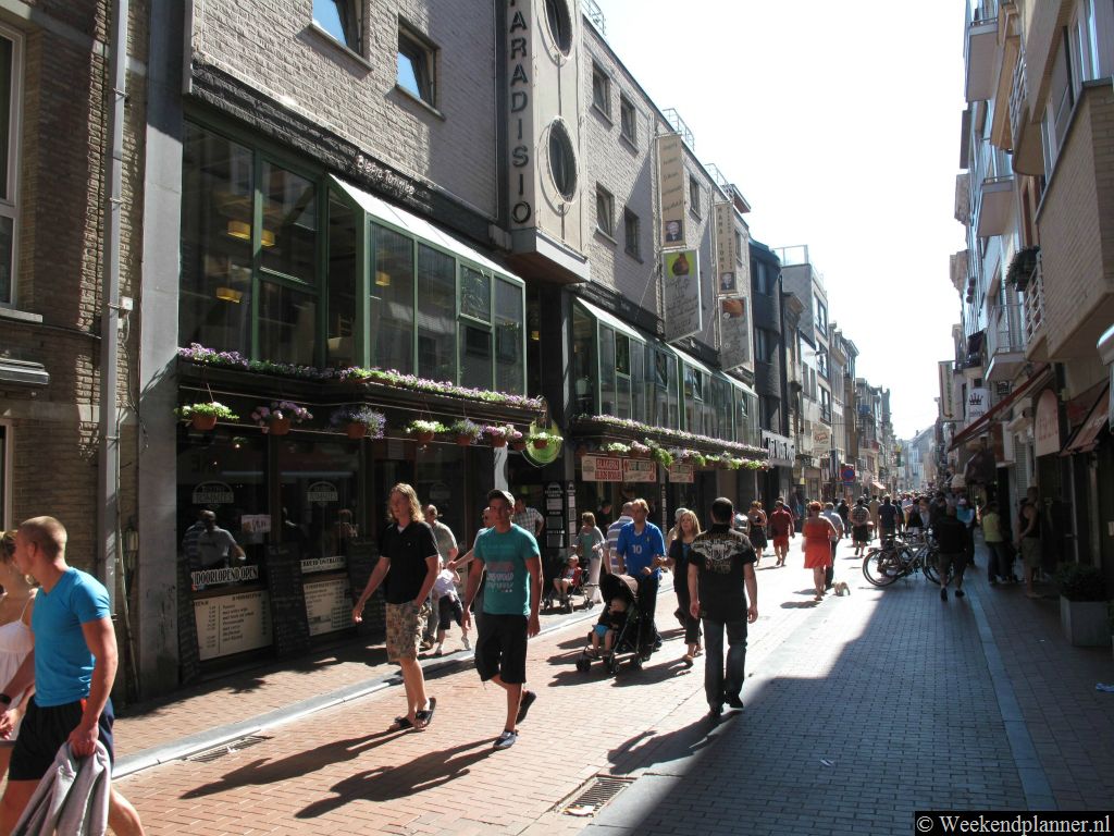 In Blankenberge zijn veel winkelstraten. Dus ook op minder zonnige dagen is er genoeg te doen.